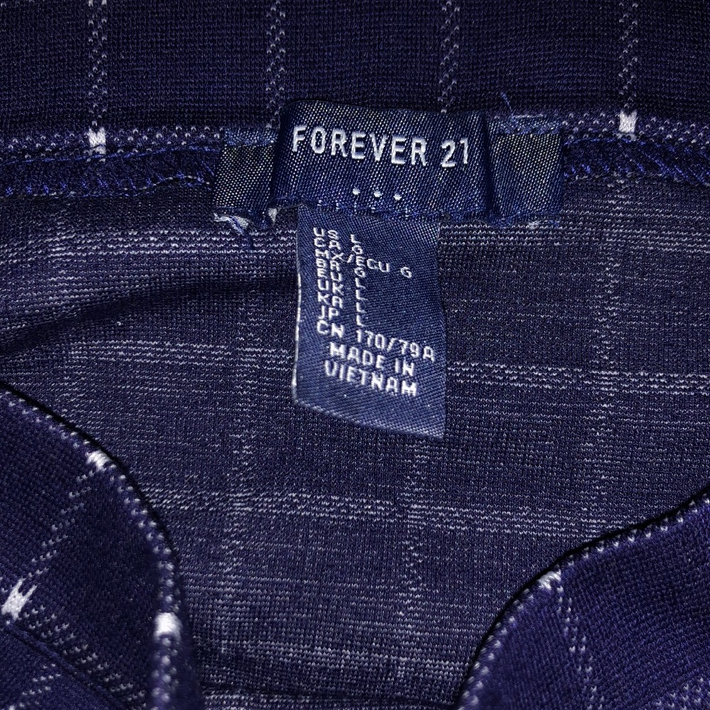 Forever 21 Mini Skirt - Picture 2 of 4